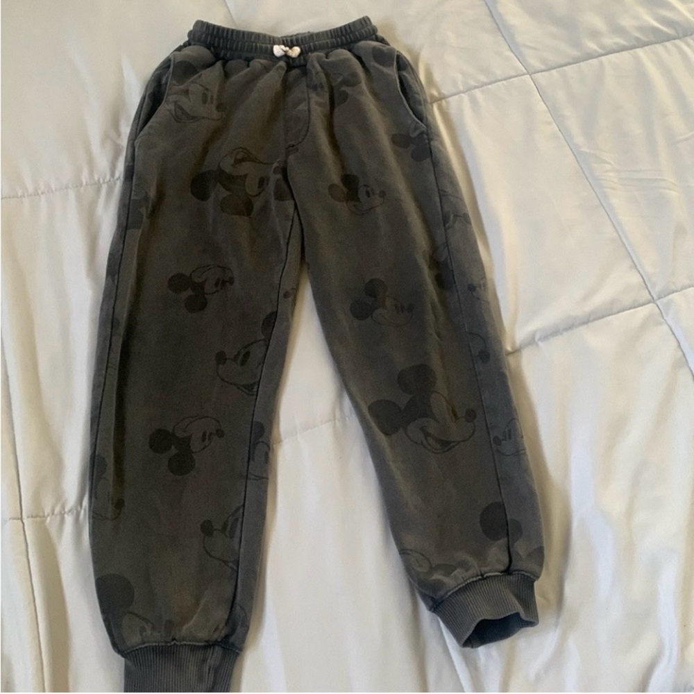 Zara Disney edition
Kids Sweatpants jogger